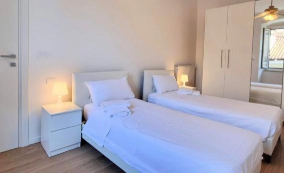 Adriana Appartement Triëst Buitenkant foto